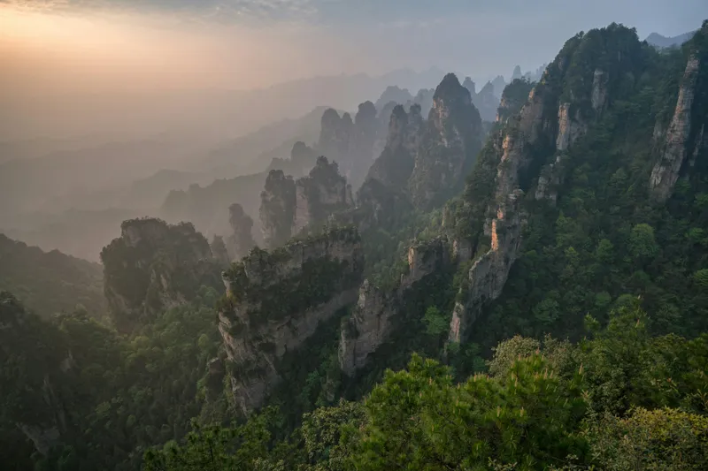 Zhangjiajie — Forest Pillars & Avatar Mountains